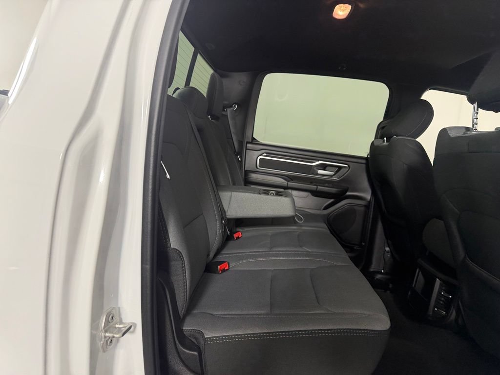 Used 2024 RAM 1500 Big Horn AWD/4WD image 29