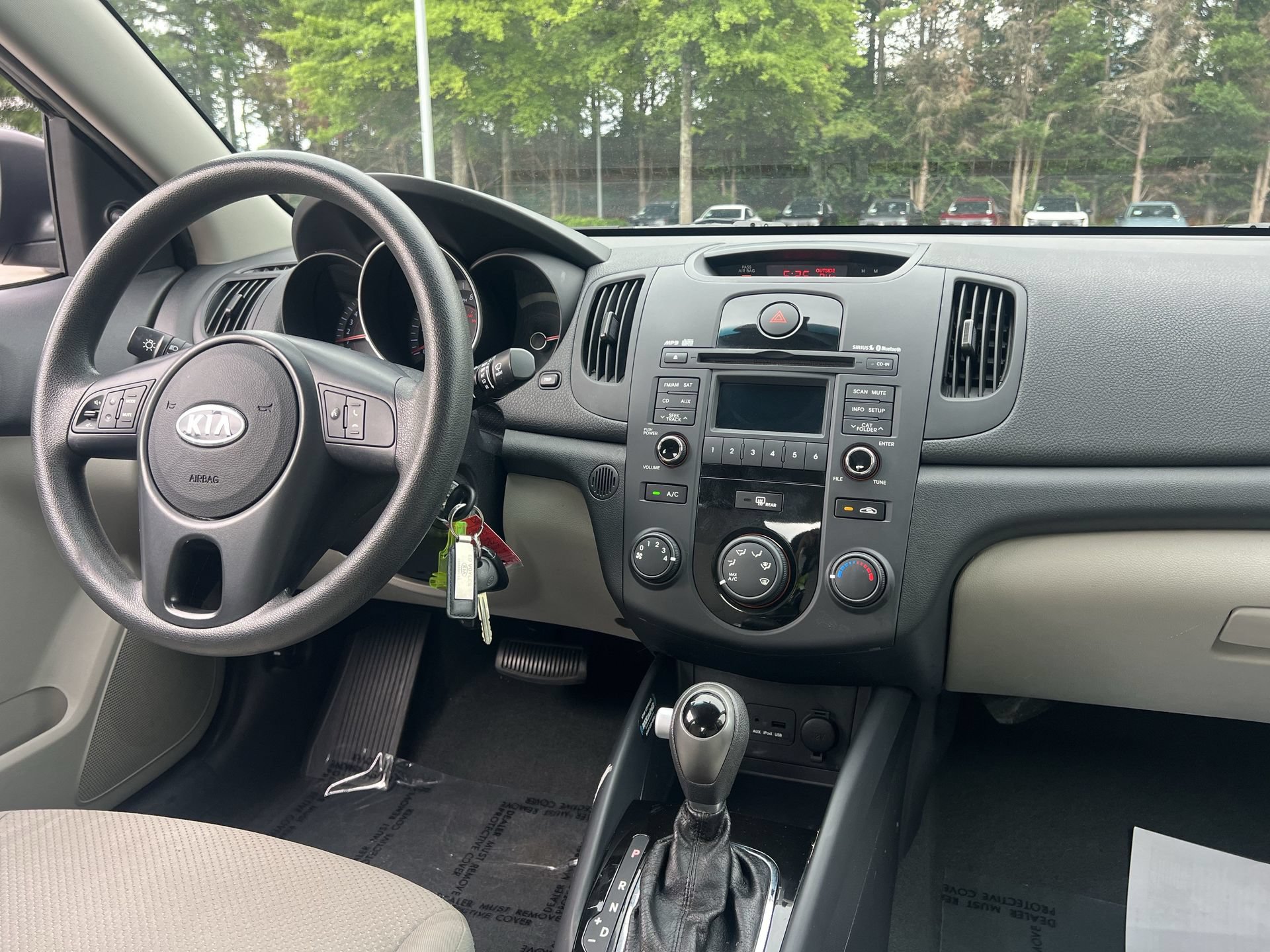 Used 2012 Kia Forte LX FWD image 3