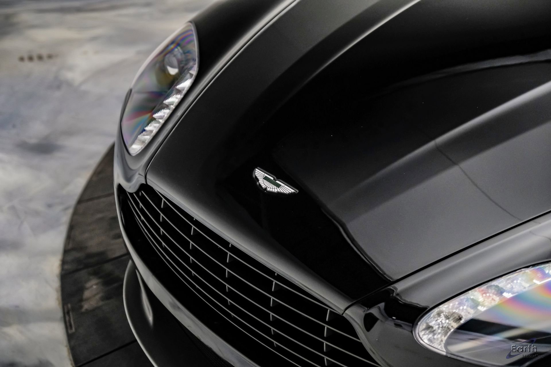 Used 2015 Aston Martin V8 Vantage GT RWD image 36