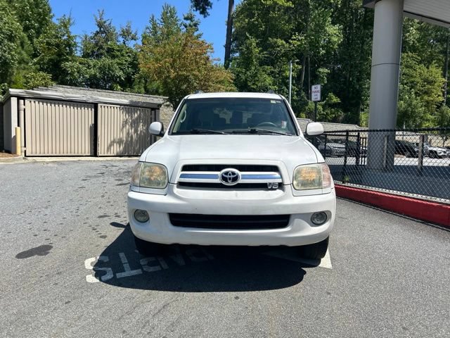 Used 2005 Toyota Sequoia SR5 RWD image 2