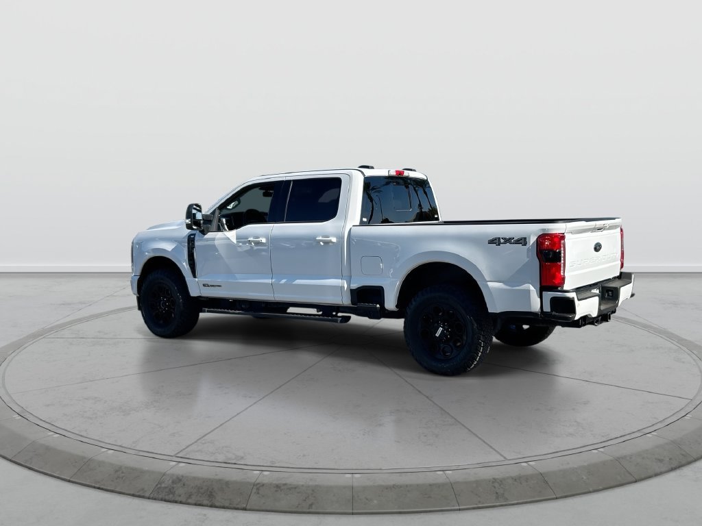 Used 2025 Ford F350 XLT w/ Black Appearance Package AWD/4WD image 6