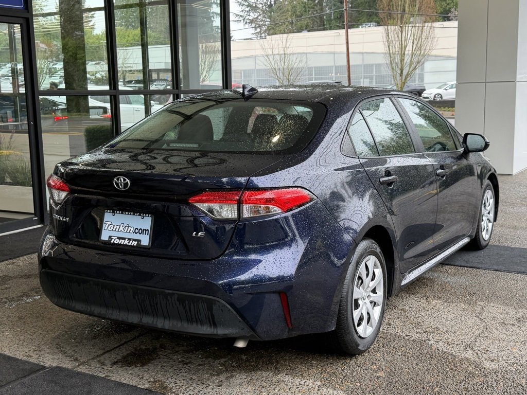 Used 2024 Toyota Corolla LE image 7