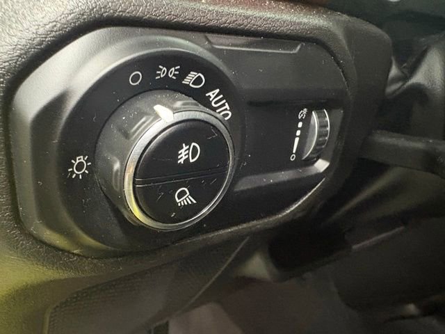 Used 2023 Jeep Gladiator Rubicon w/ Cold Weather Group AWD/4WD image 15