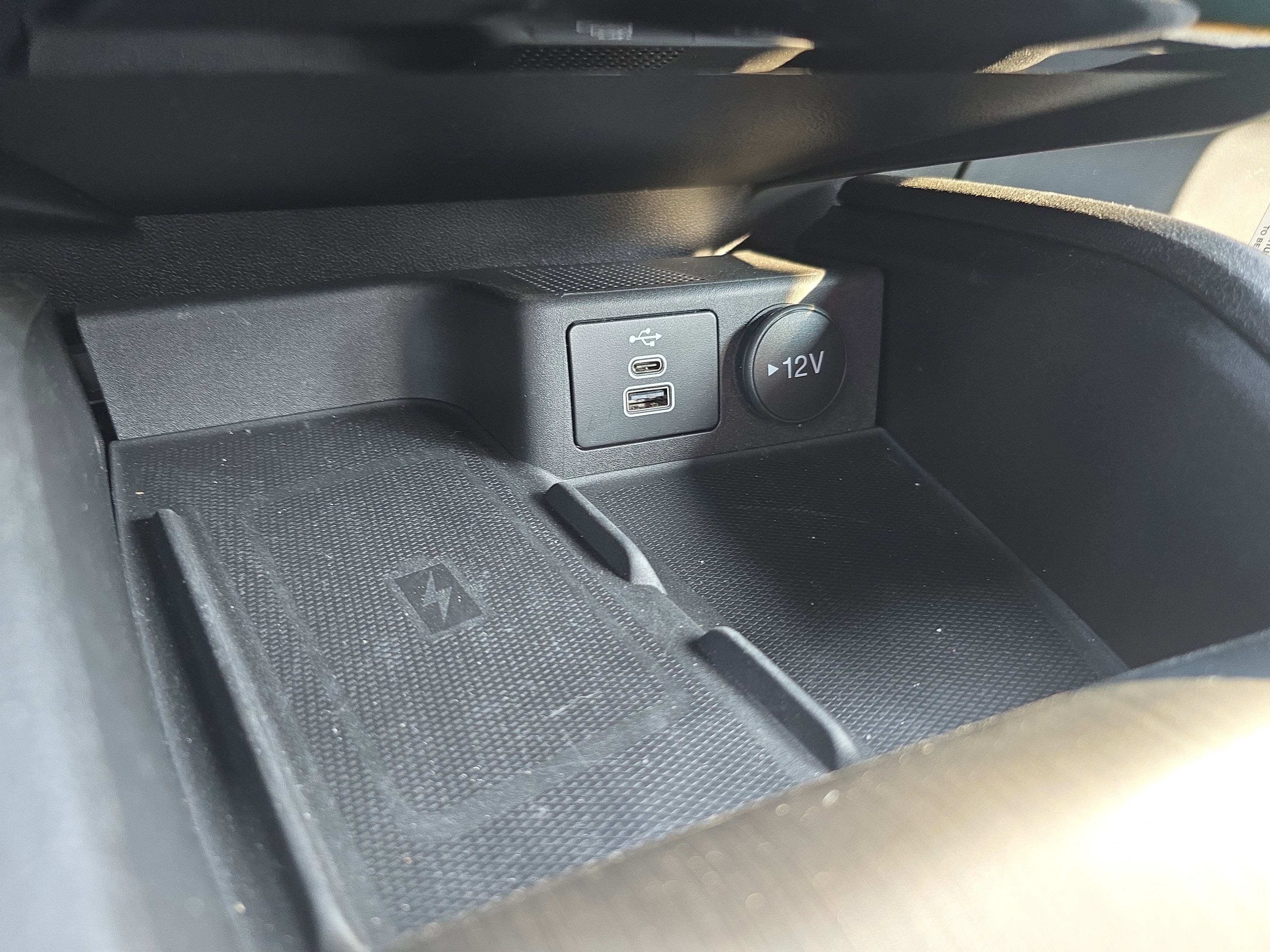 Used 2024 Ford Escape ST-Line Elite w/ Premium Technology Package image 32