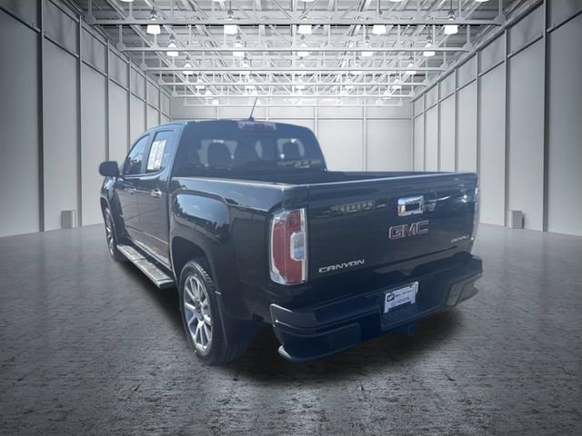 Used 2017 GMC Canyon Denali AWD/4WD image 3