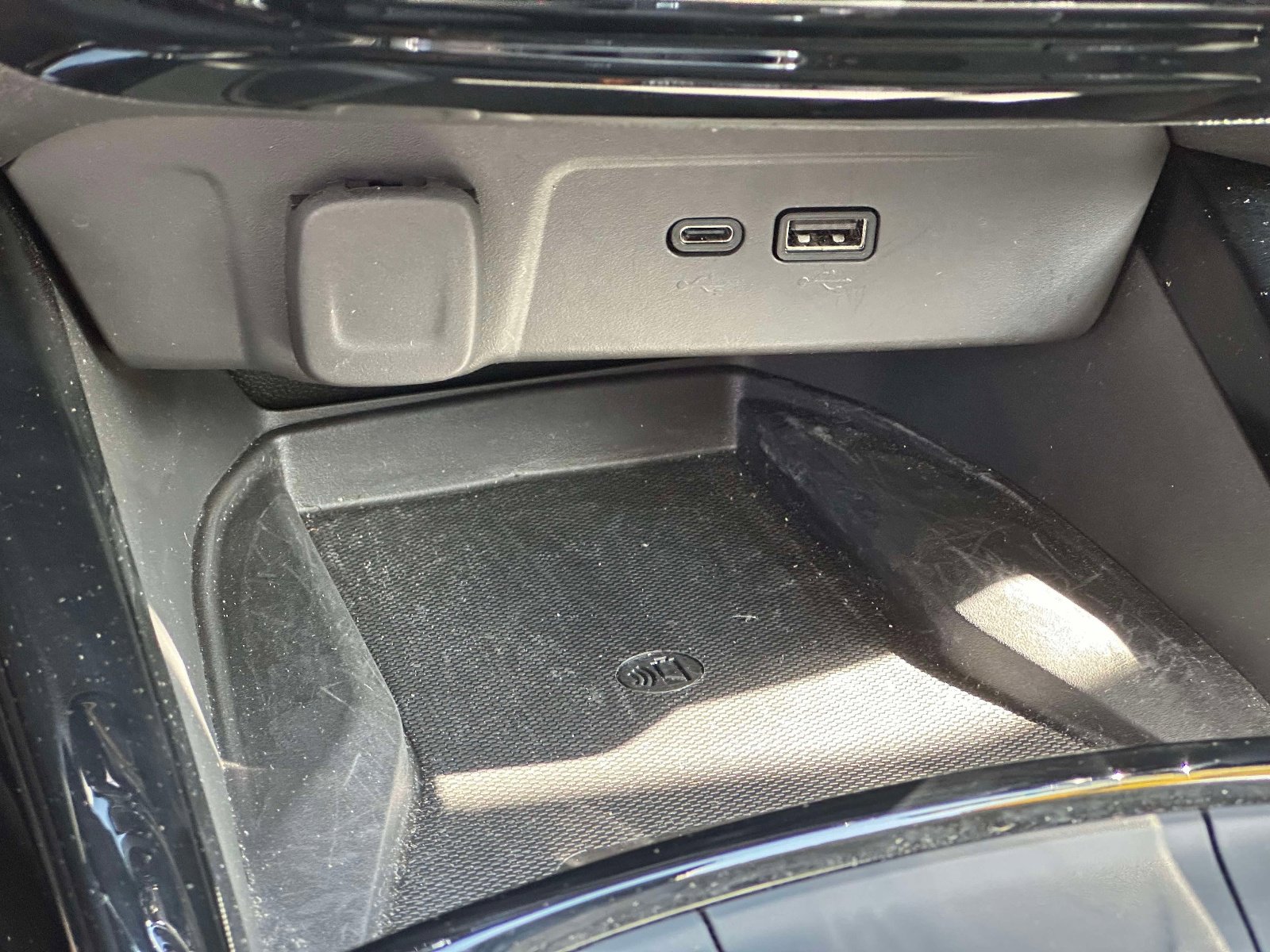 Used 2024 Chevrolet Trax ACTIV w/ Sunroof Package FWD image 33