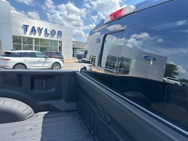 New 2025 Ford F250 Lariat w/ Lariat Ultimate Package image 13