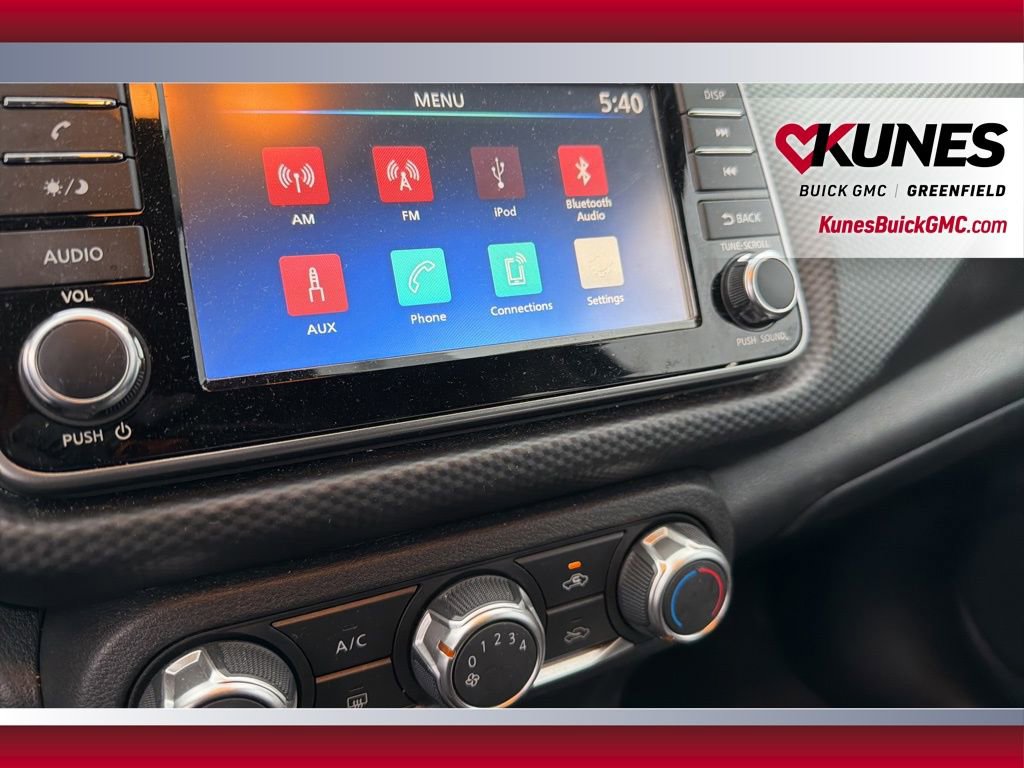 Used 2024 Nissan Kicks S image 19