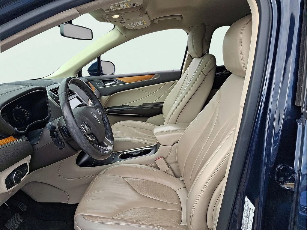 Used 2017 Lincoln MKC Select w/ Select Plus Package image 14