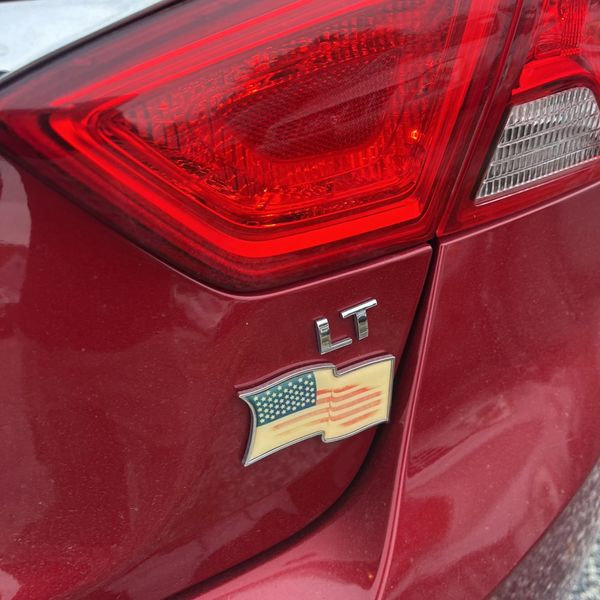 Used 2015 Chevrolet Impala LT w/ Convenience Package image 22