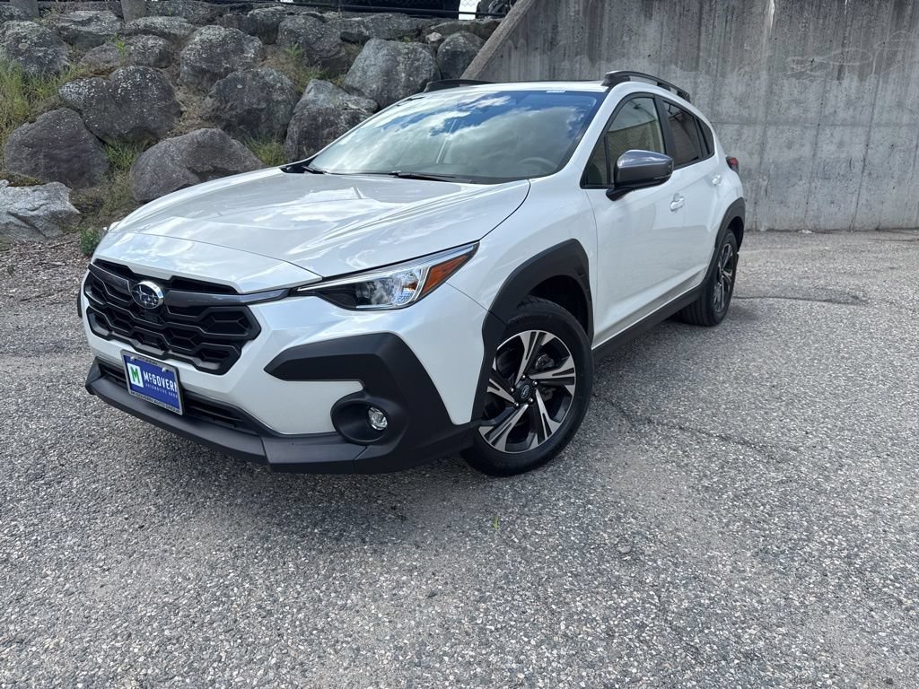 Used 2024 Subaru Crosstrek 2.0i Premium AWD/4WD image 2