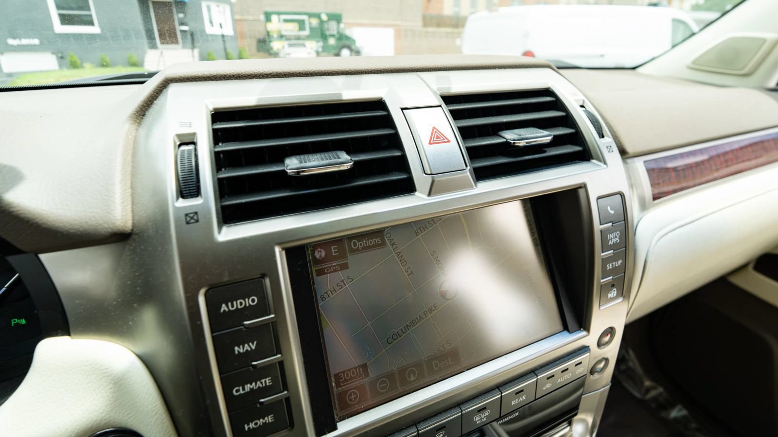 Used 2018 Lexus GX 460 Luxury AWD/4WD image 45