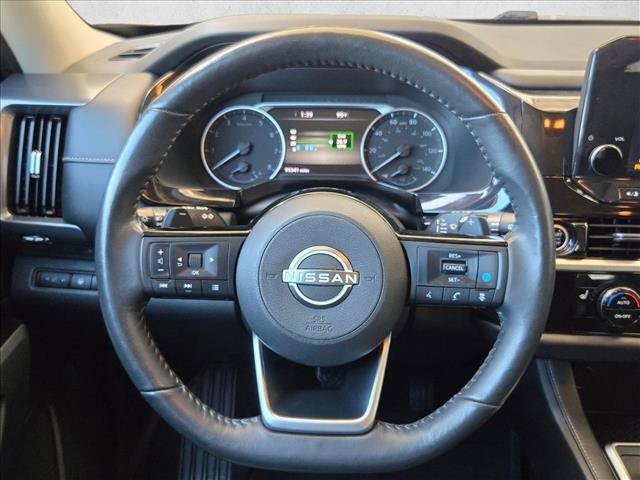 Used 2022 Nissan Pathfinder SL w/ Lighting Package (N92) FWD image 12