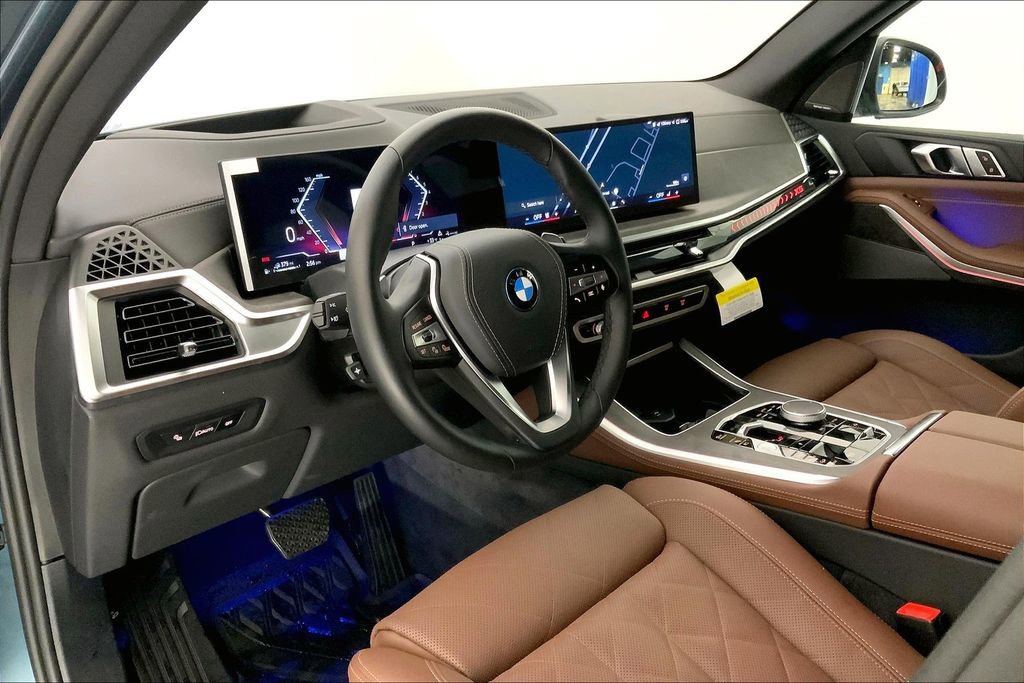 New 2026 BMW X5 xDrive50e w/ Climate Comfort Package image 4