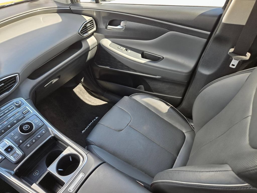 Used 2021 Hyundai Santa Fe Limited w/ Cargo Package FWD image 20