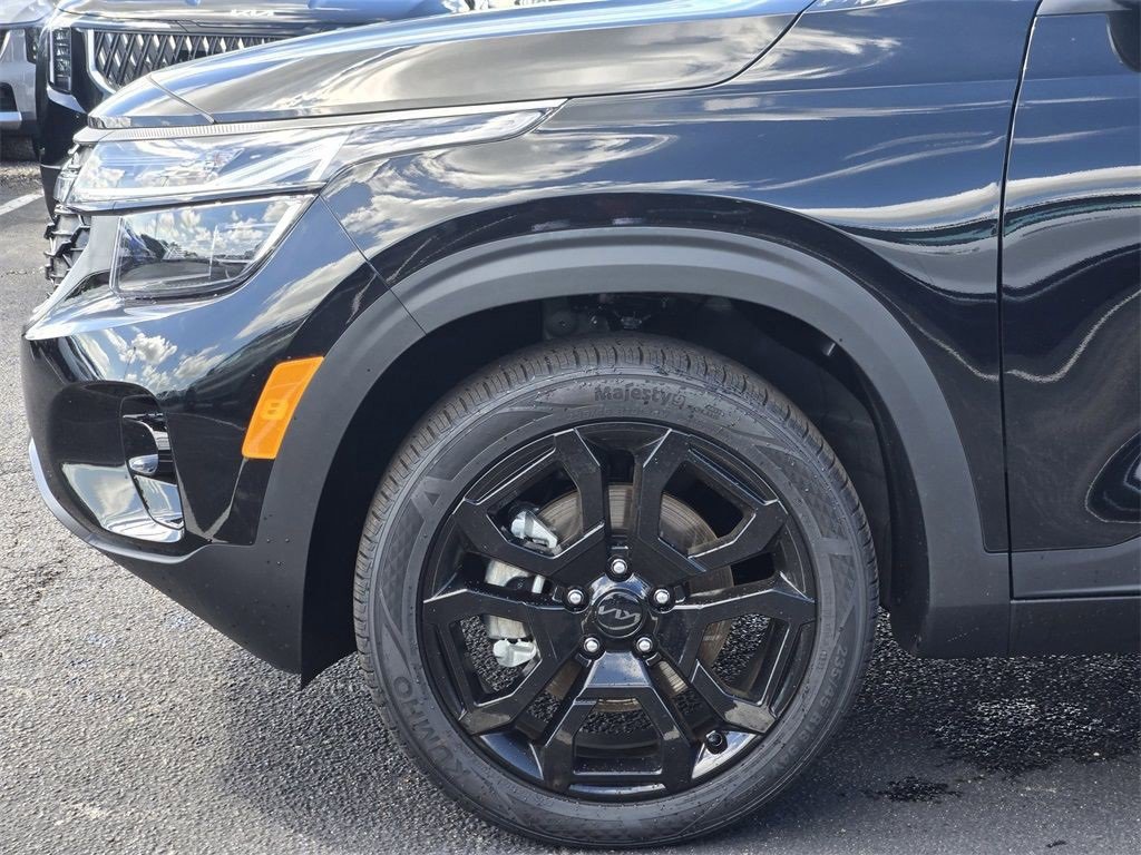 New 2025 Kia Seltos X-Line image 5