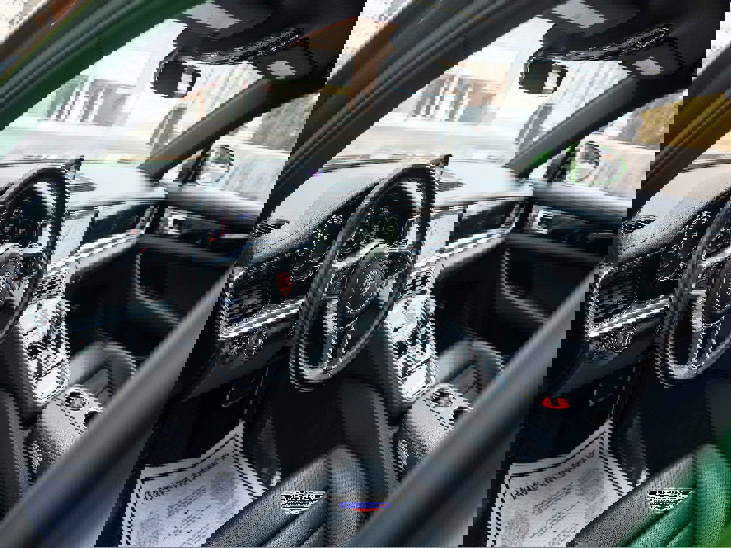 Used 2018 Porsche Panamera 4S image 13