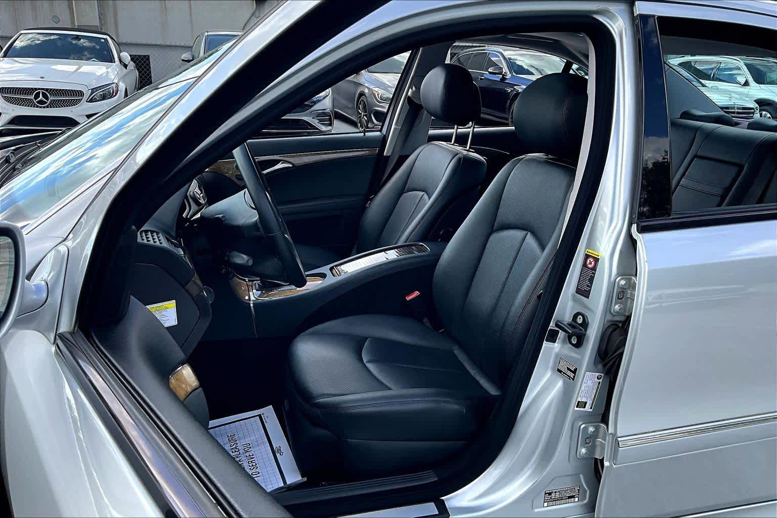 Used 2007 Mercedes-Benz E 350 4MATIC Sedan image 7