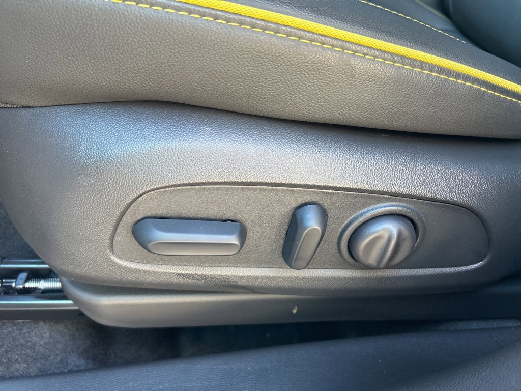 Used 2025 Chevrolet TrailBlazer ACTIV w/ Convenience Package image 9