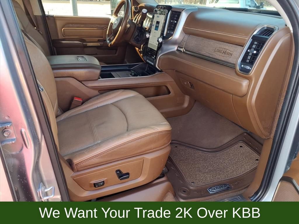 Used 2023 RAM 3500 Limited image 19