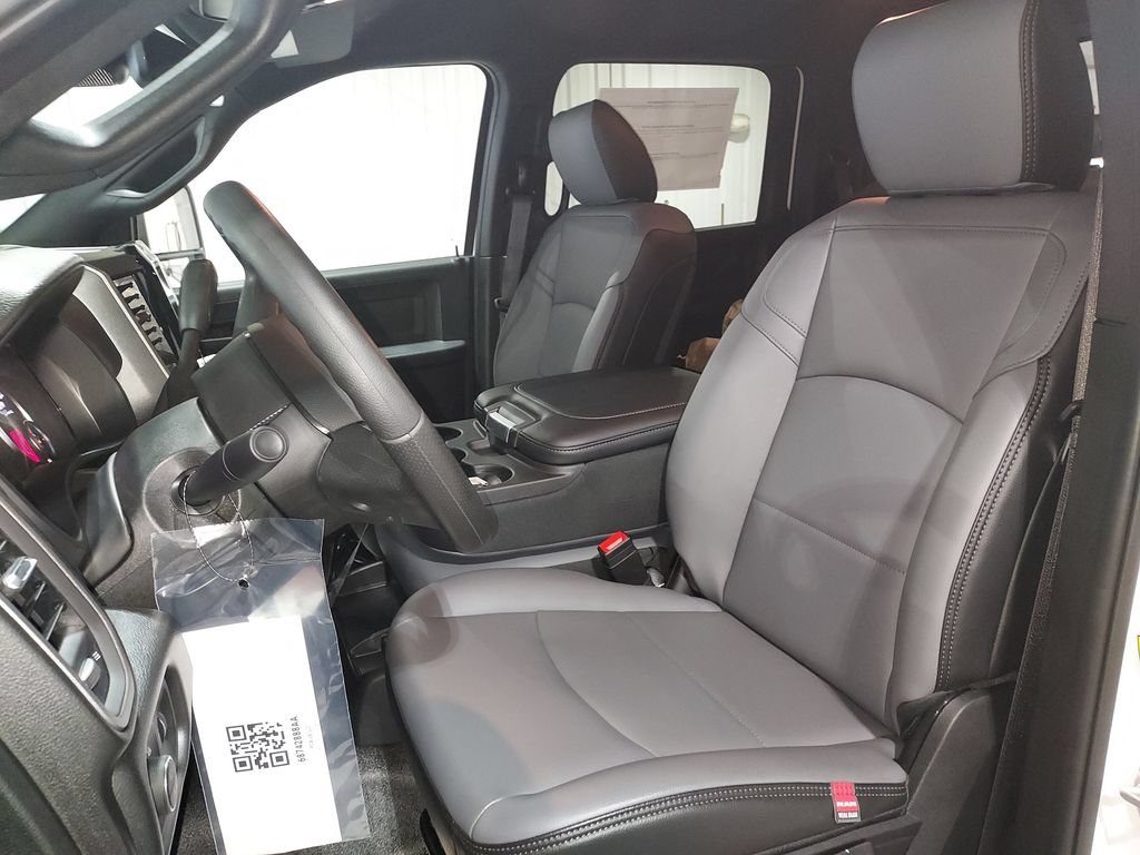 New 2026 RAM 4500 Tradesman AWD/4WD image 17