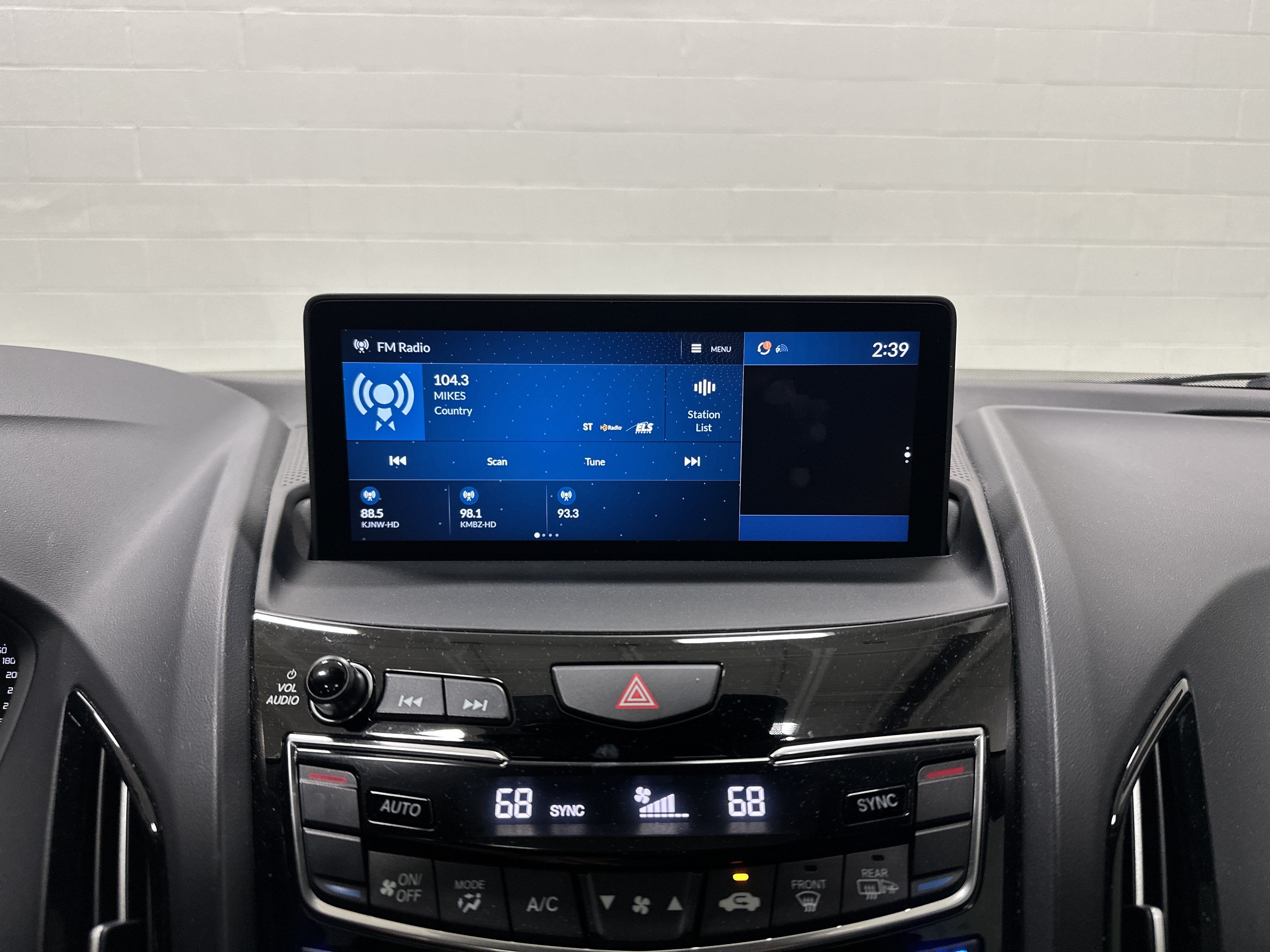 Used 2021 Acura RDX AWD w/ Advance Package image 23