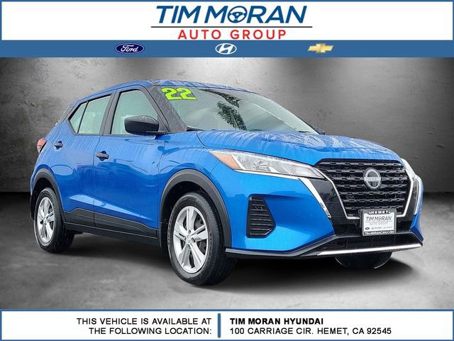 Used 2023 Nissan Kicks S image 1