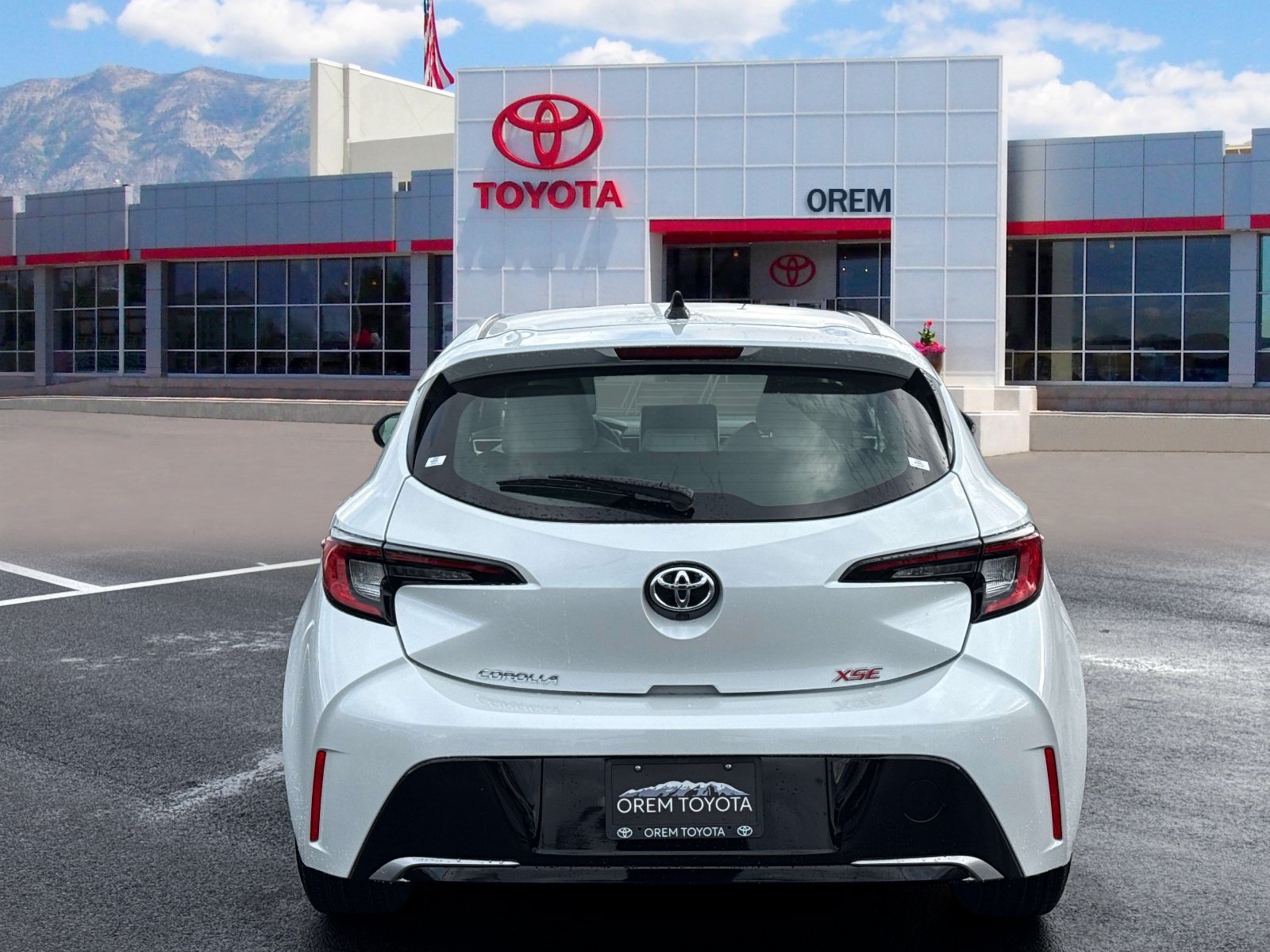 New 2027 Toyota Corolla XSE FWD image 4