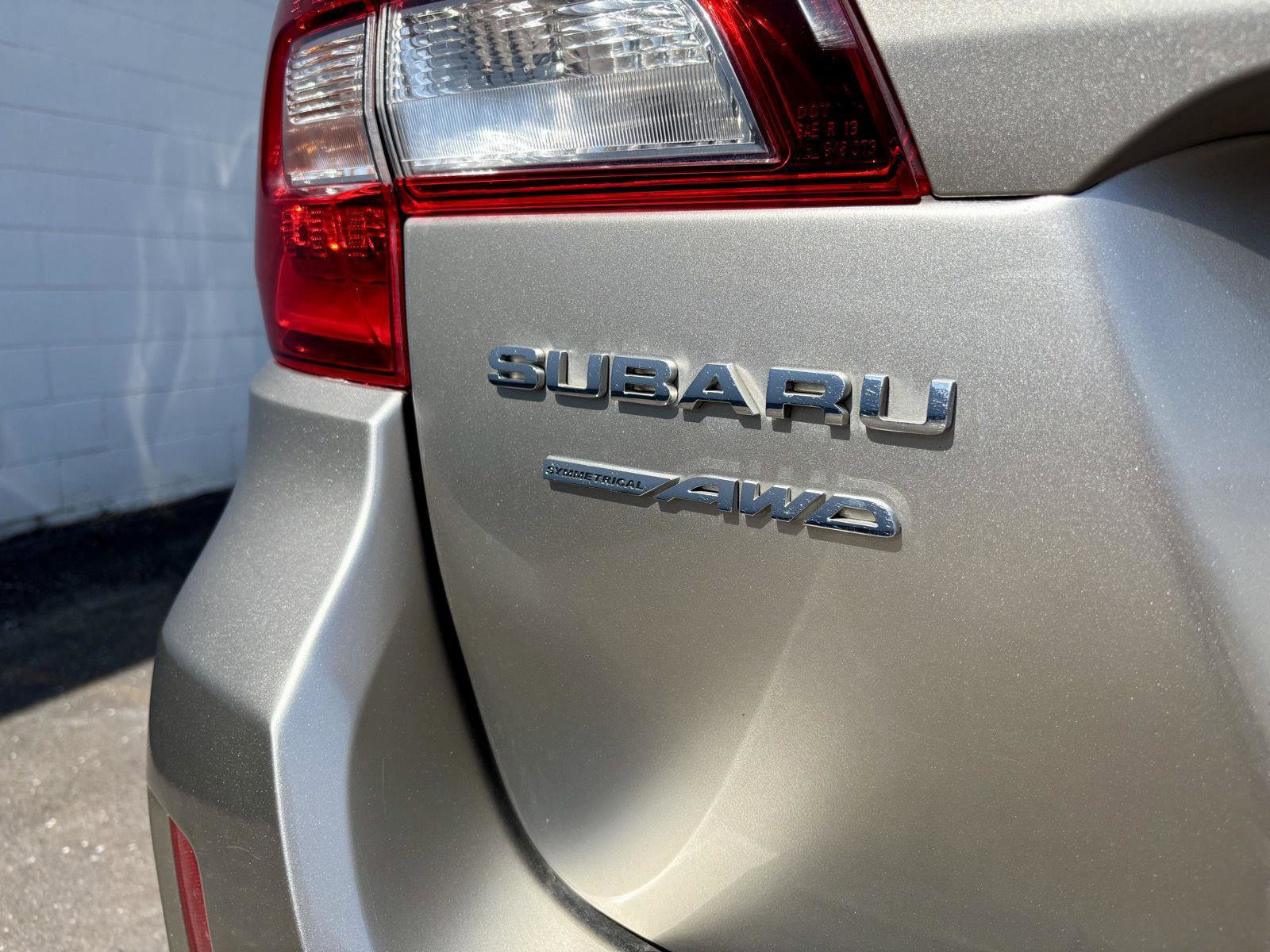 Used 2015 Subaru Outback 2.5i Limited AWD/4WD image 31
