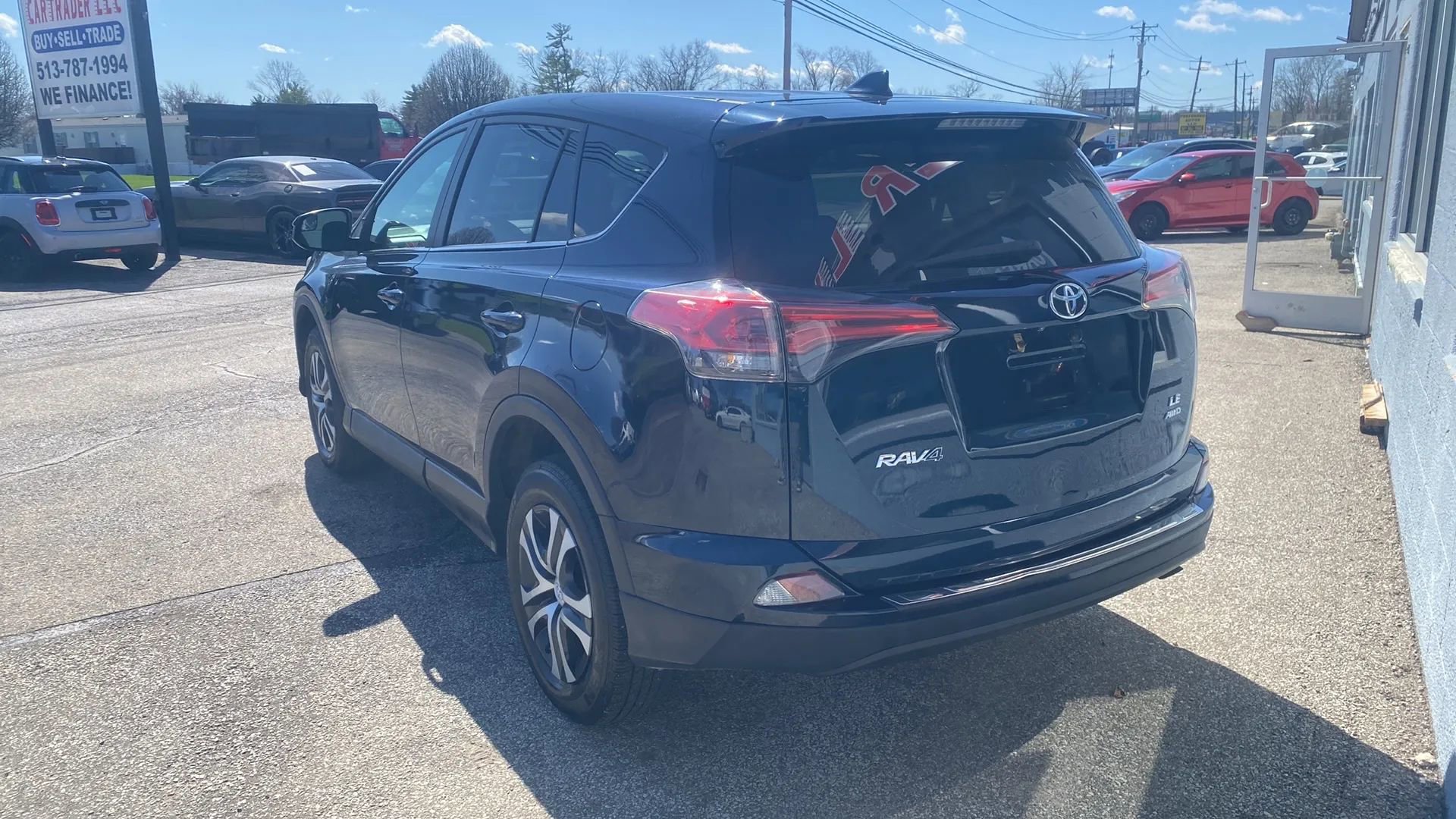 Used 2018 Toyota RAV4 LE w/ All Weather Liner Package image 6