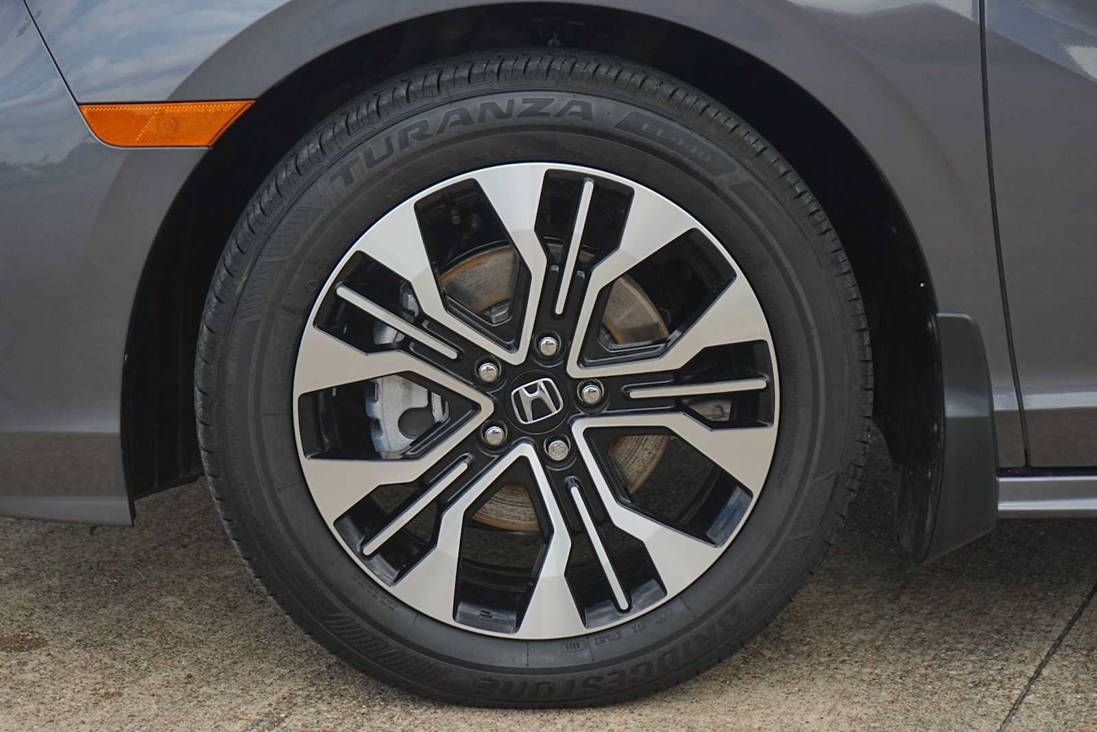 Certified 2026 Honda Odyssey Elite image 7