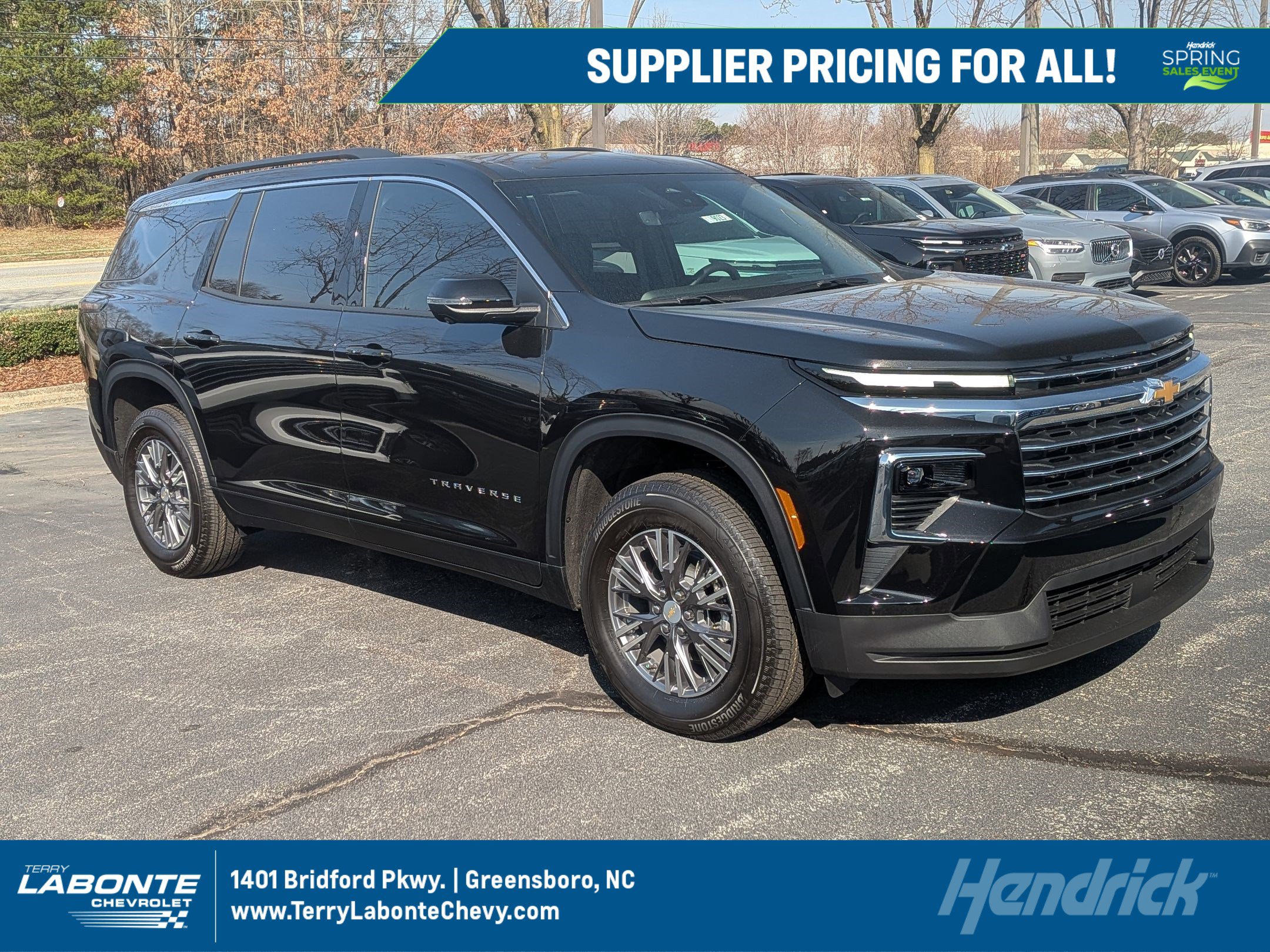 New 2026 Chevrolet Traverse LT w/ Driver Confidence Package FWD image 1