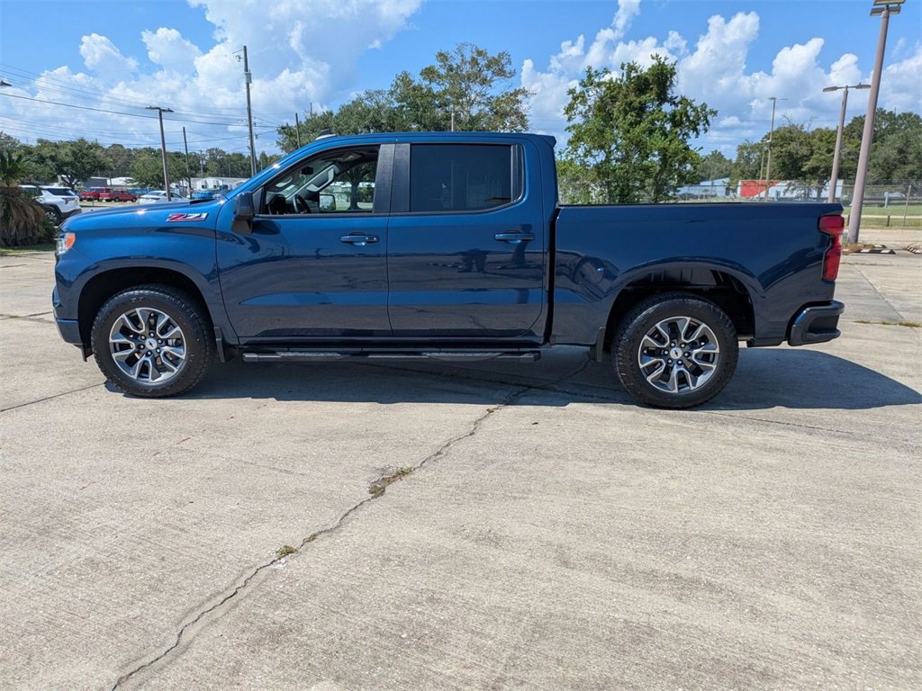 Used 2023 Chevrolet Silverado 1500 RST w/ Z71 Off-Road Package image 9