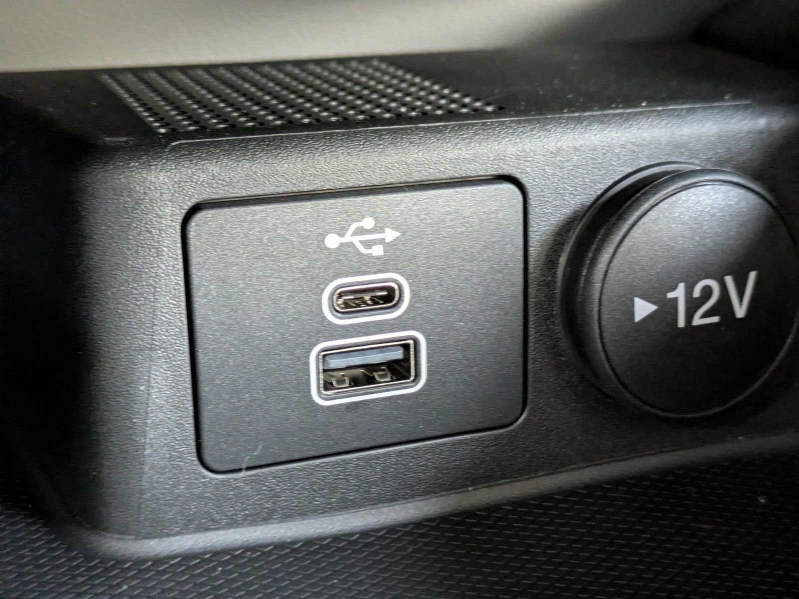 New 2026 Ford Escape Active image 24