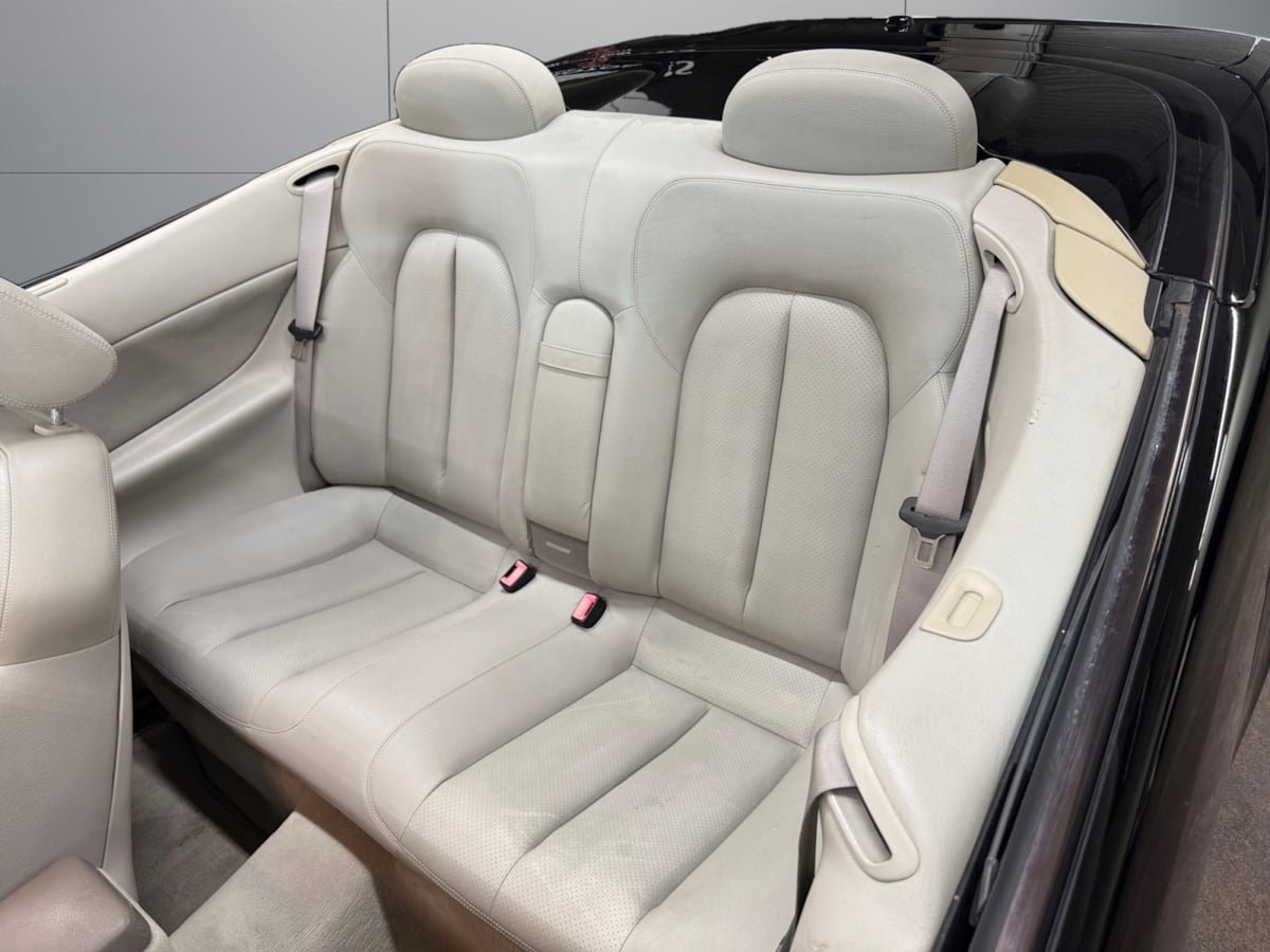 Used 2002 Mercedes-Benz CLK 430 Cabriolet image 16