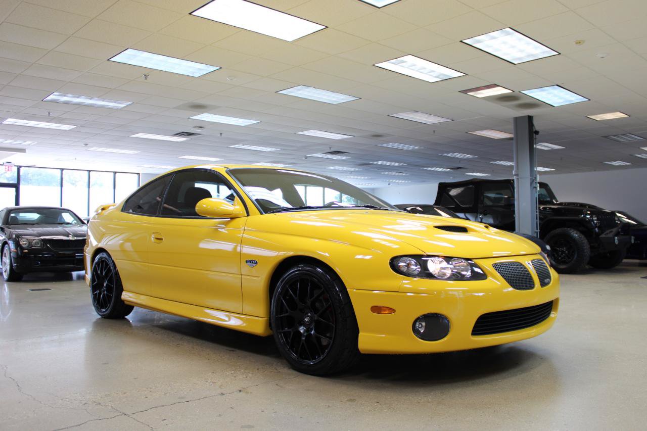 Used 2005 Pontiac GTO RWD image 2