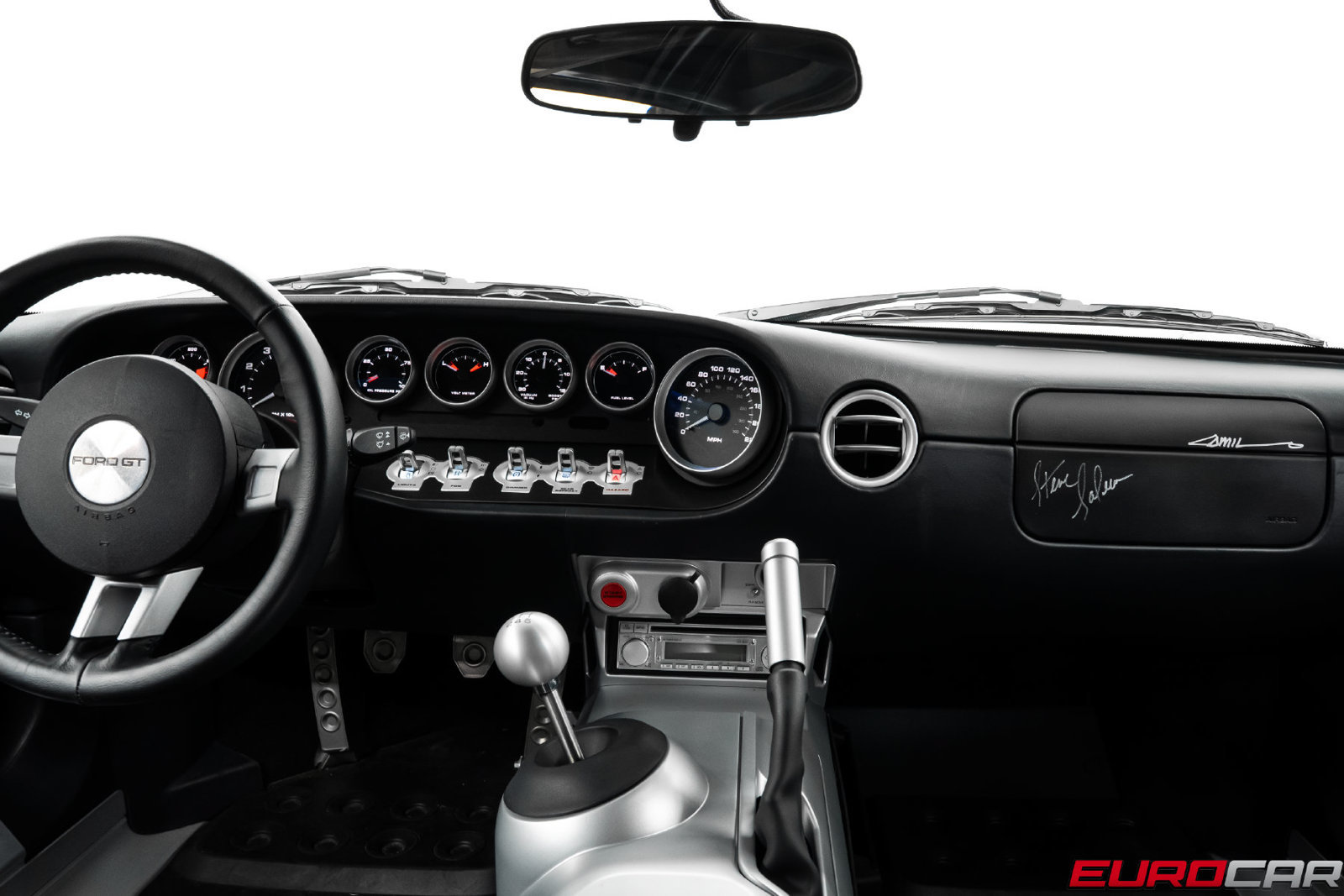Used 2006 Ford GT RWD image 32
