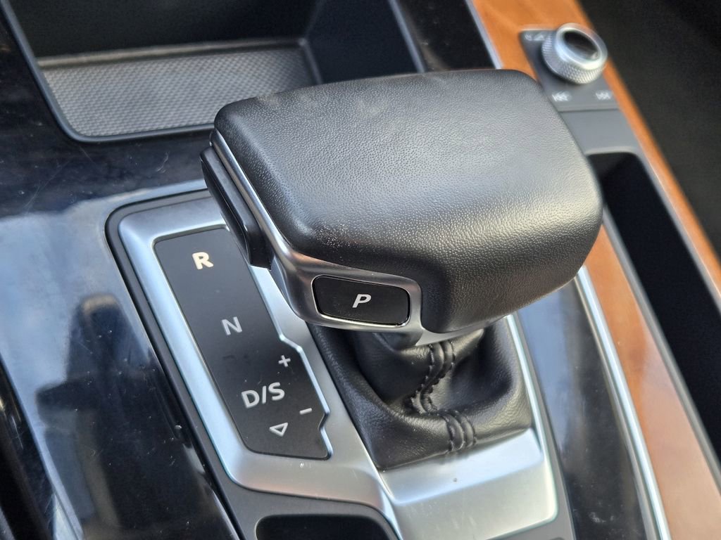 Used 2023 Audi Q5 2.0T Premium Plus image 31
