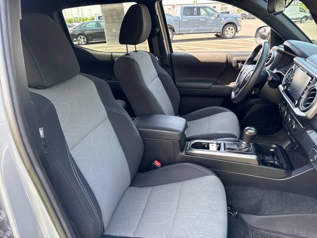 Certified 2021 Toyota Tacoma TRD Sport w/ Blackout Package (TMS) AWD/4WD image 13