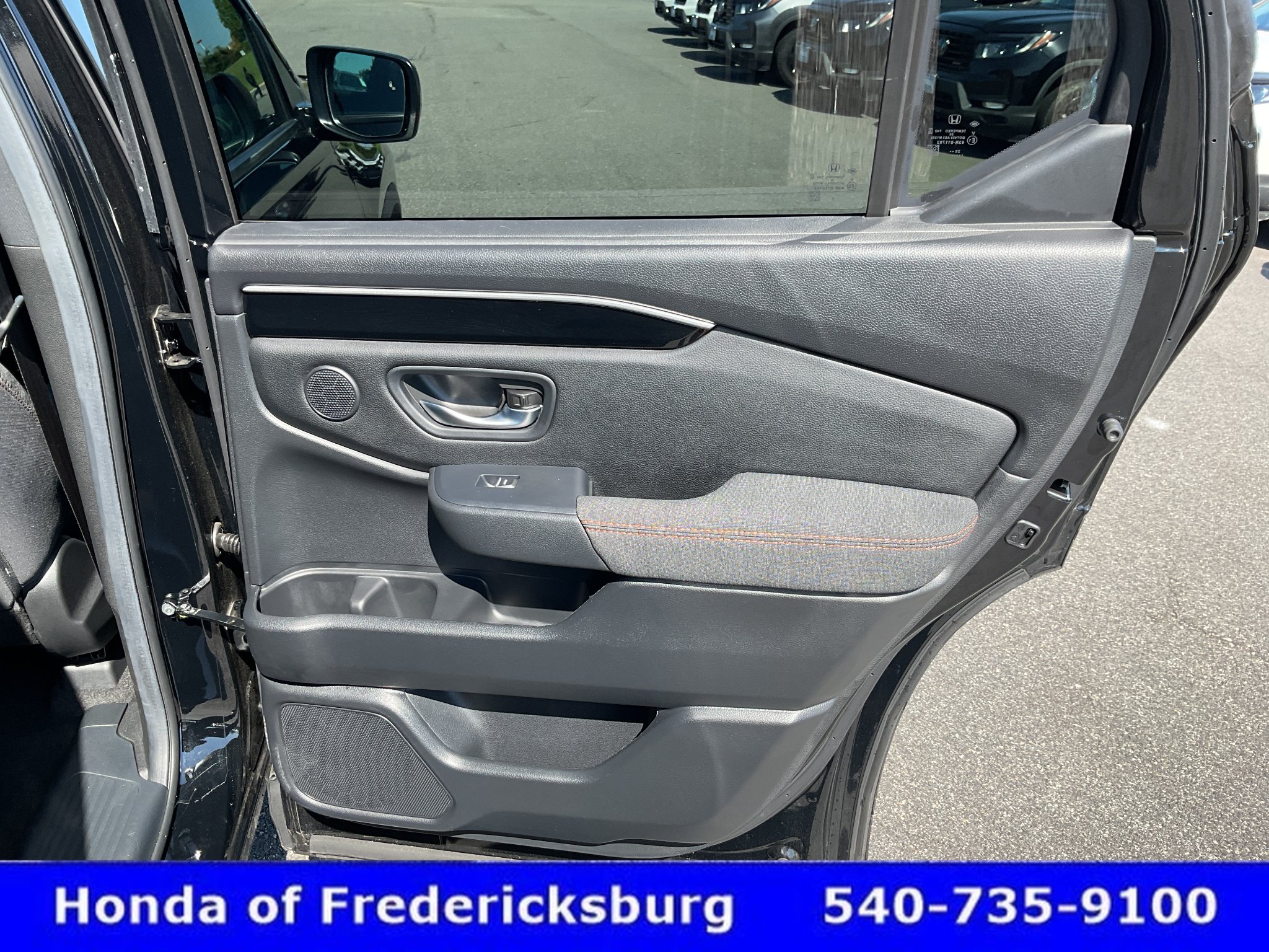Used 2026 Honda Pilot Sport image 16