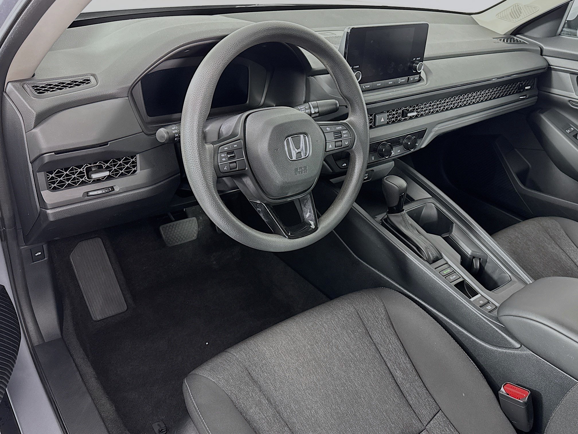 Certified 2023 Honda Accord EX image 9