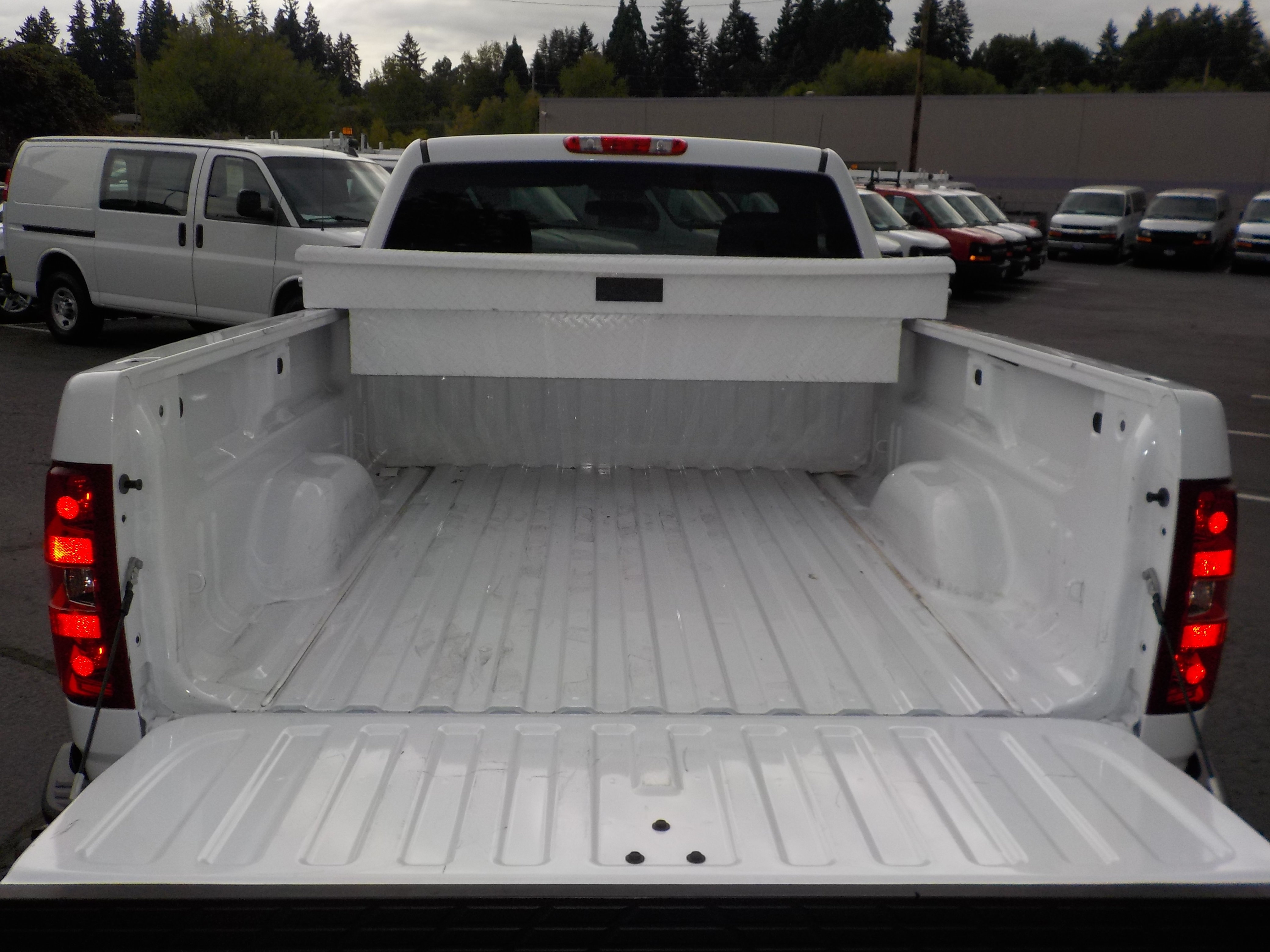 Used 2013 Chevrolet Silverado 1500 W/T RWD image 12