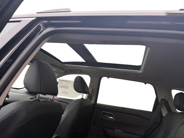 New 2026 Nissan Rogue Platinum w/ Platinum Premium Package AWD/4WD image 10