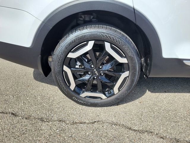 Used 2025 Kia Telluride S FWD image 8