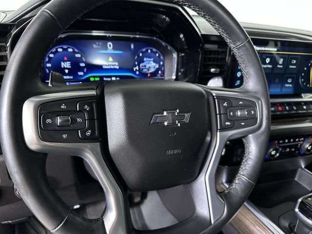 Used 2025 Chevrolet Silverado 1500 LT Trail Boss w/ Convenience Package II AWD/4WD image 11