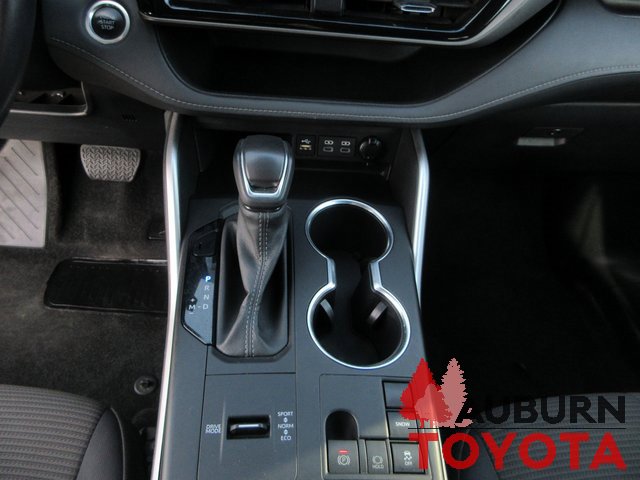 Certified 2024 Toyota Highlander LE image 18