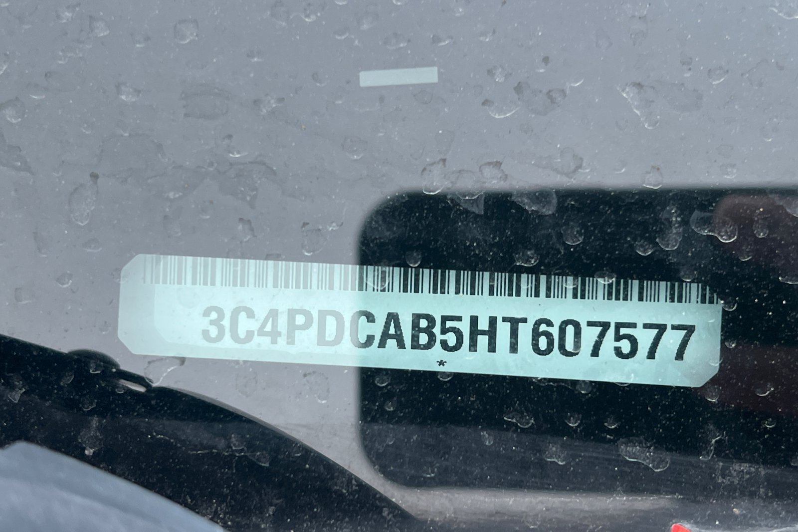 Used 2017 Dodge Journey SE w/ Flexible Seating Group image 3