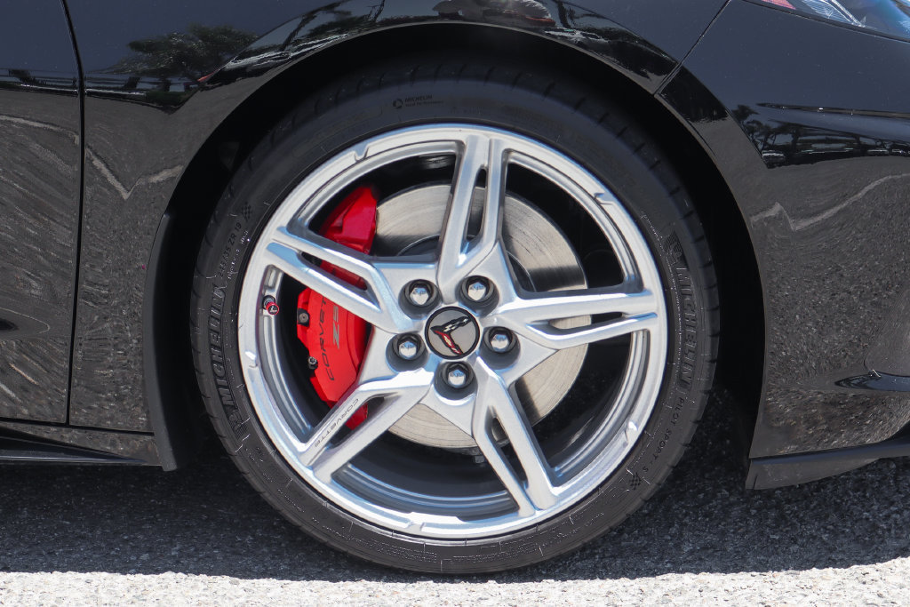Used 2021 Chevrolet Corvette Stingray Preferred Cpe w/ Z51 Performance Package RWD image 48