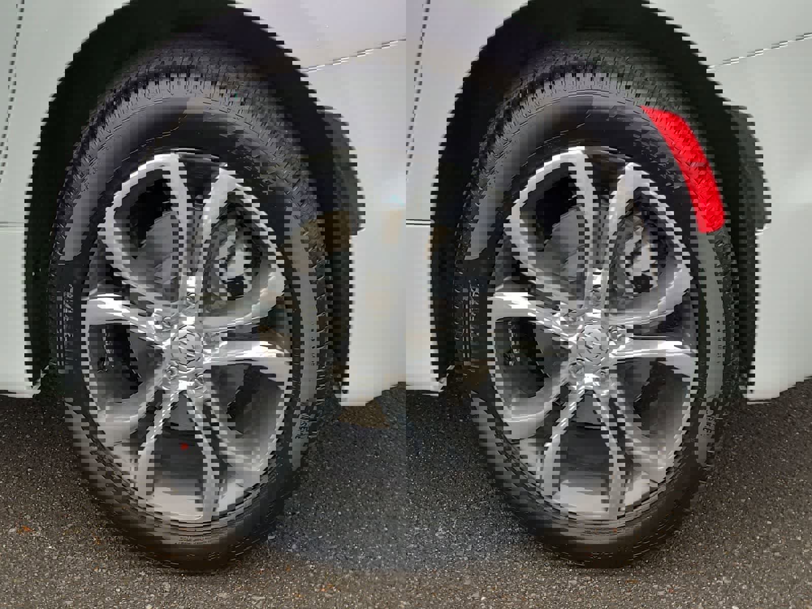 New 2026 Chrysler Pacifica Pinnacle w/ Trailer Tow Group image 16