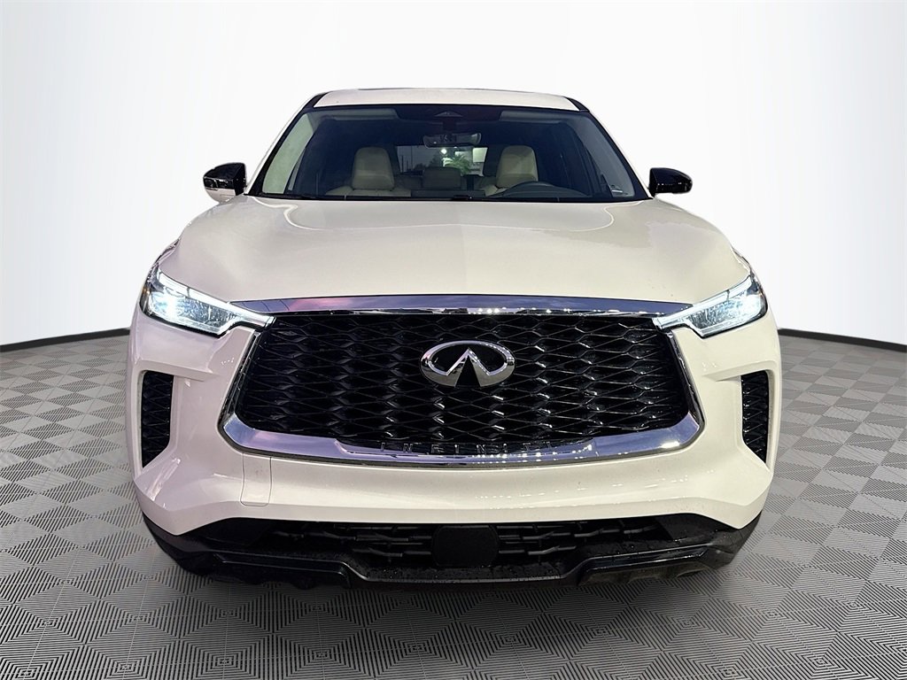 Used 2025 INFINITI QX60 Pure image 2